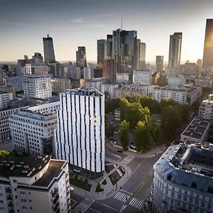 - Centre By Ihg Hotel Varšava